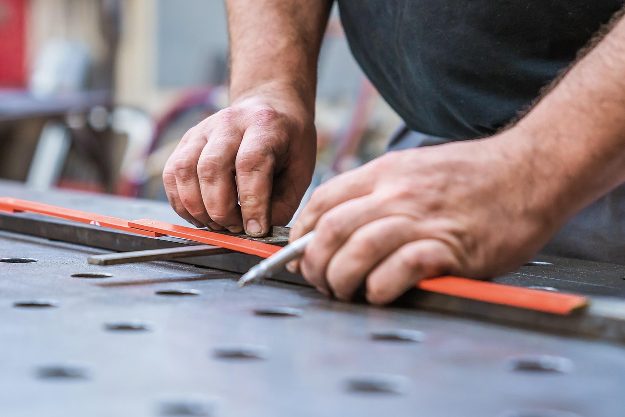 bygga arbetsbänk garage